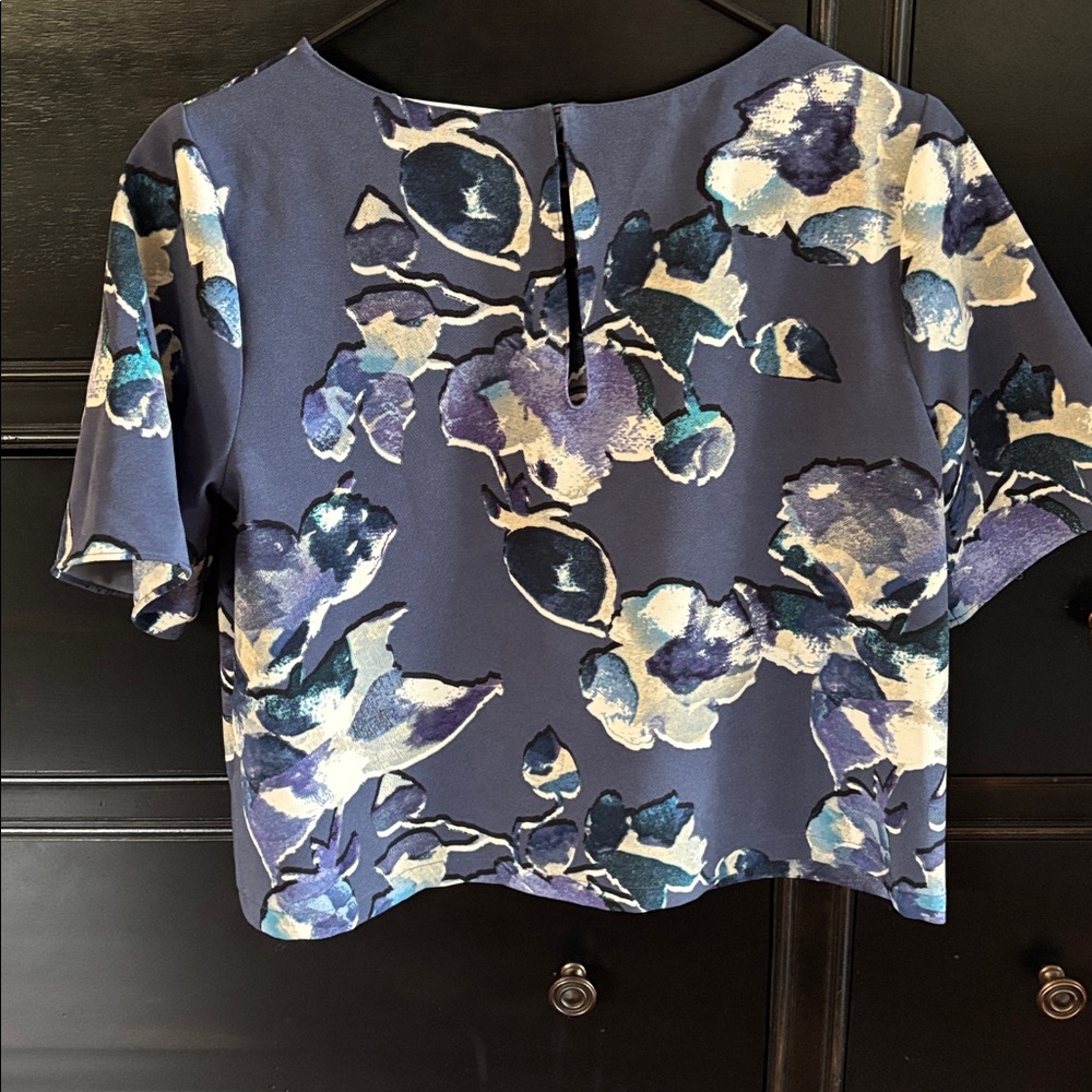 ASTR the label floral top